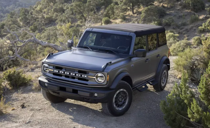 Bronco від Ford спереду