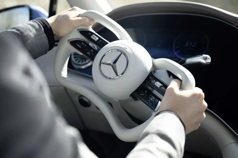 Mercedes и «руль без связи»: утопия или реальный шаг вперёд?