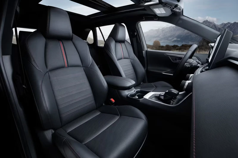 Toyota RAV4 2025 interior