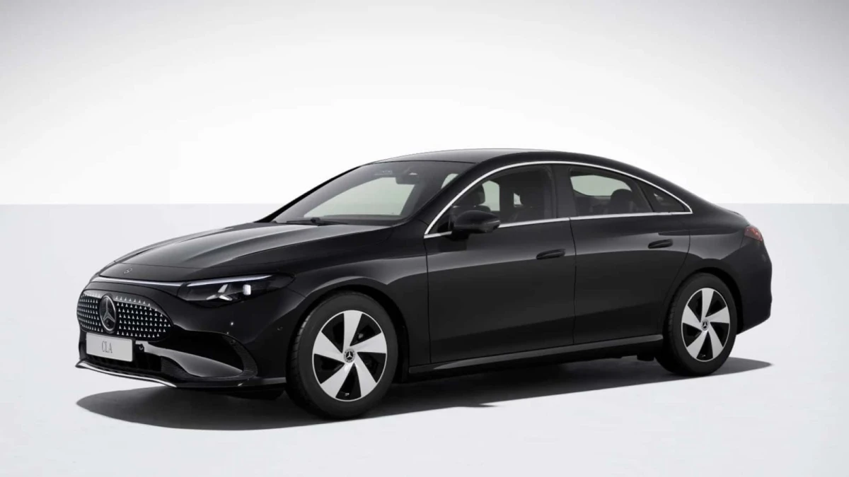 Как новый Mercedes CLA стал слишком дорогим и скупым на «премиальность»