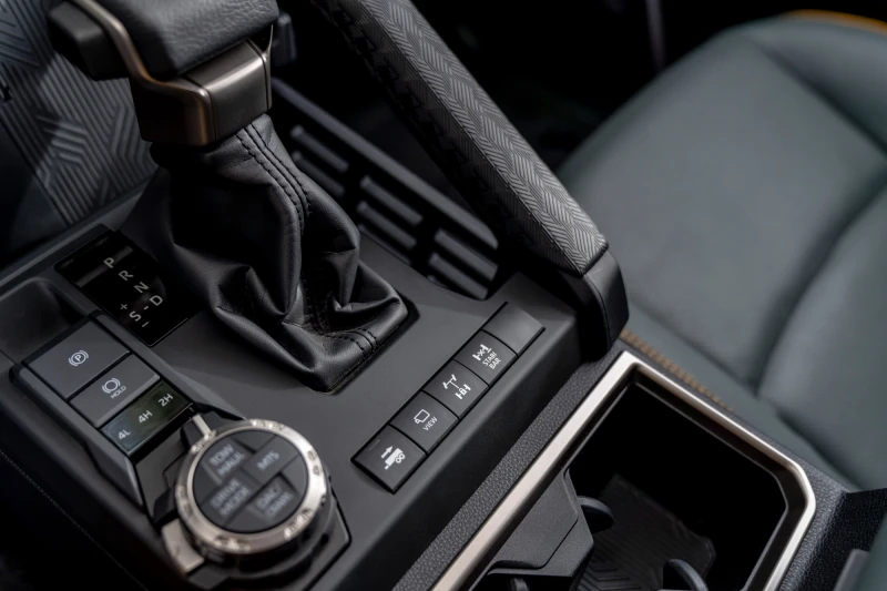 interior Toyota 4Runner 2025