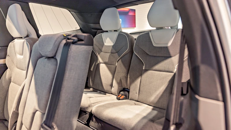 2025 Volvo EX90