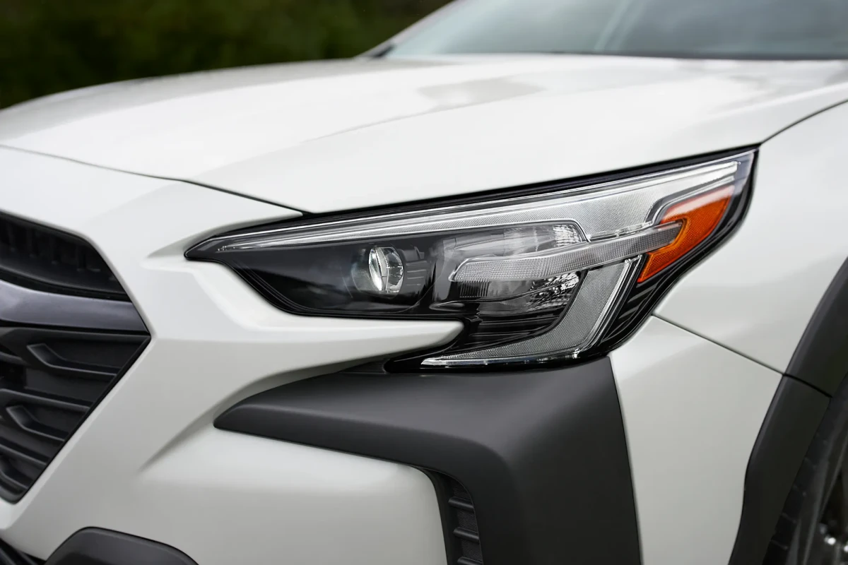 Subaru Outback 2025: Интерьер, где приключения встречаются с комфортом