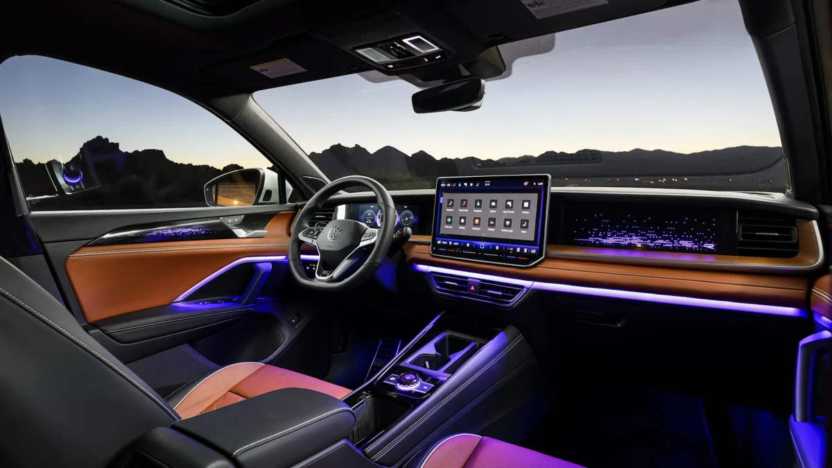 Volkswagen Tiguan 2025: Интерьер, где технологии встречаются с уютом