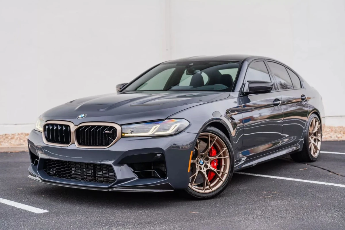 Наследие BMW M5 под угрозой?