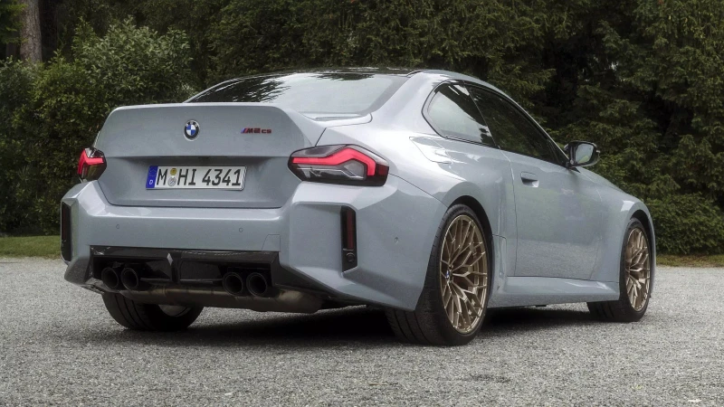 BMW M2 CS