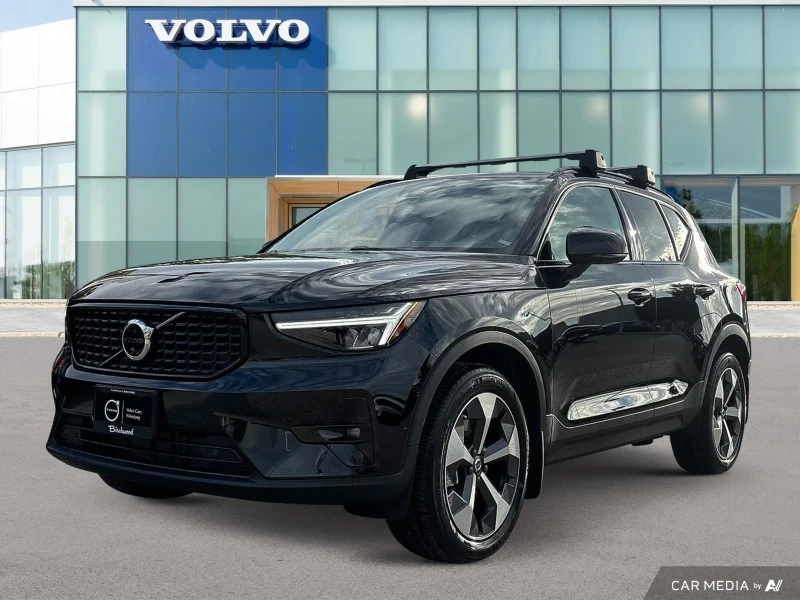 Volvo XC40 2025