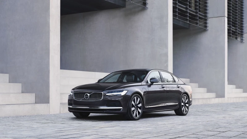 Volvo S90 2025