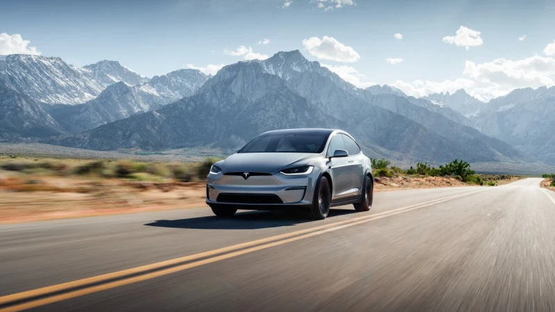 Tesla Model X 2025