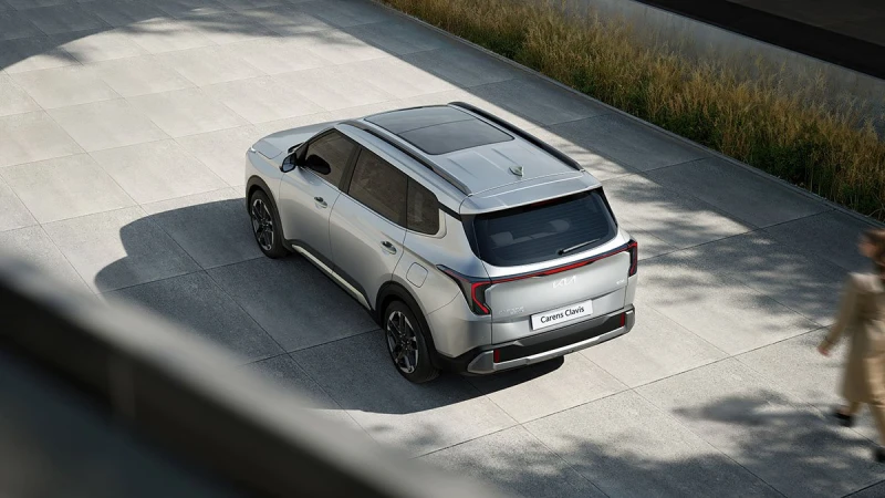 Kia Carens Clavis 2025
