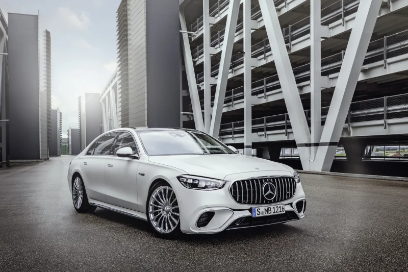 Mercedes-Benz S-Class 2025