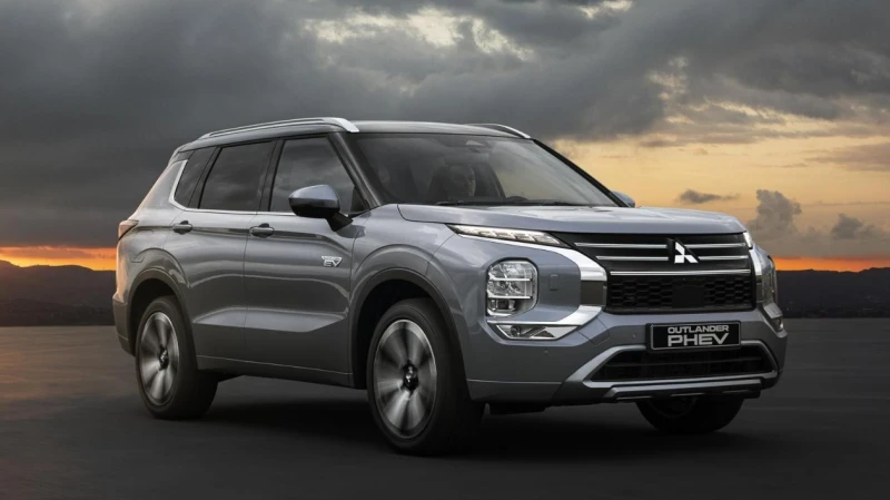 Mitsubishi Outlander 2025