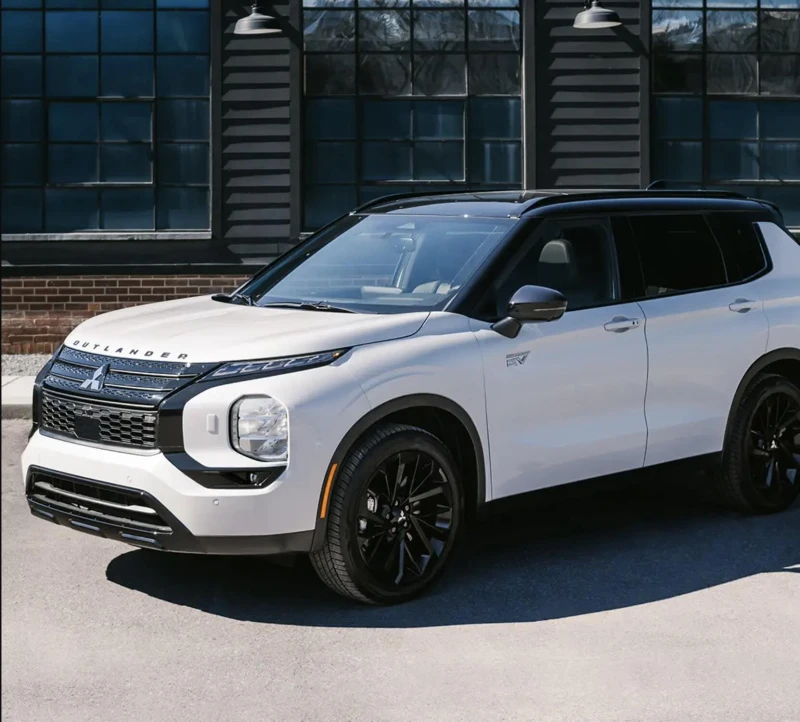 Mitsubishi Outlander PHEV 2025