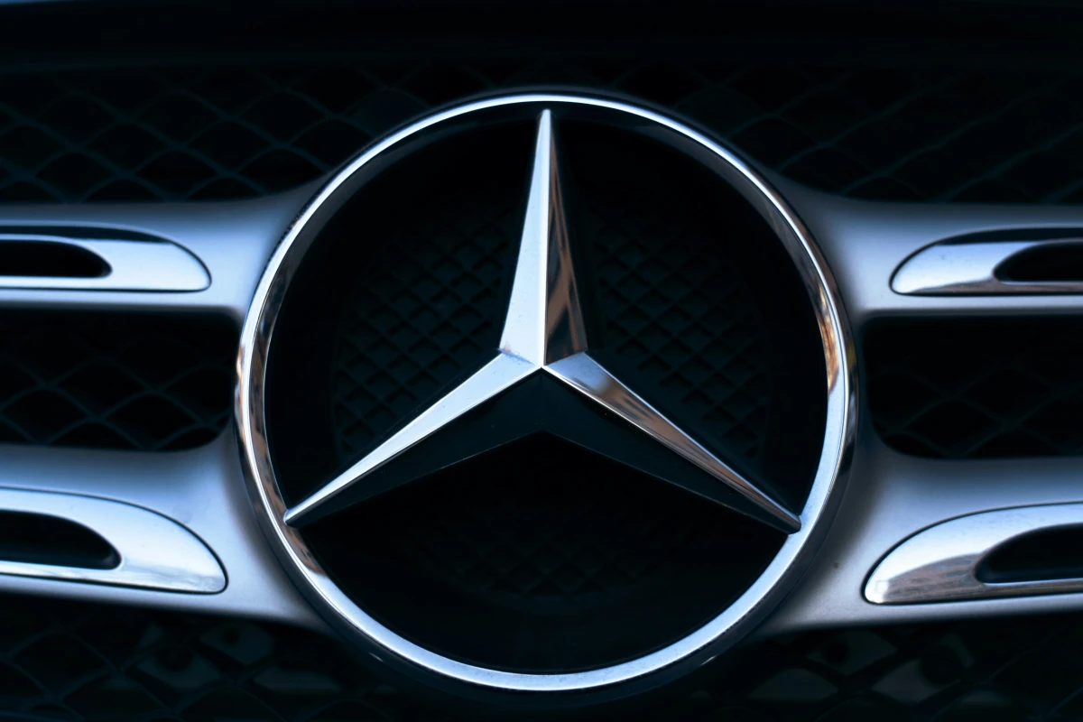 Новые Mercedes-Benz 2025 в Украине: Роскошь, технологии и стиль для новых горизонтов