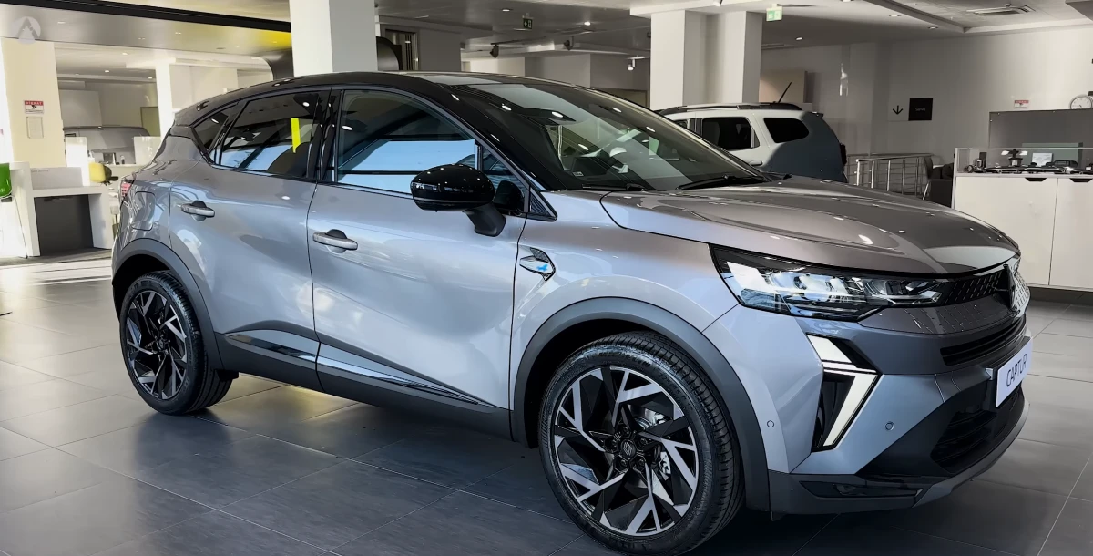 Renault Captur 2025: Французький стиль на українських дорогах