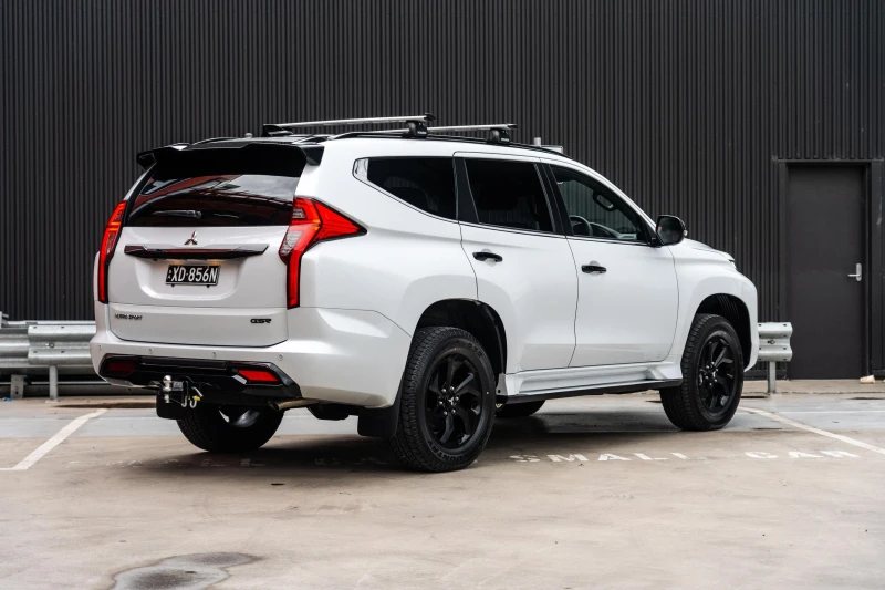 Mitsubishi Pajero Sport 2025