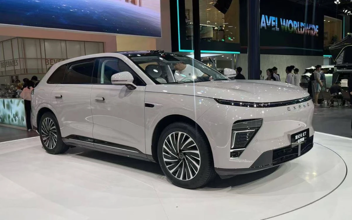 Chery Exlantix ET 2025: новый игрок на украинских дорогах