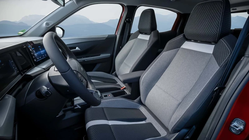 Opel Frontera 2025