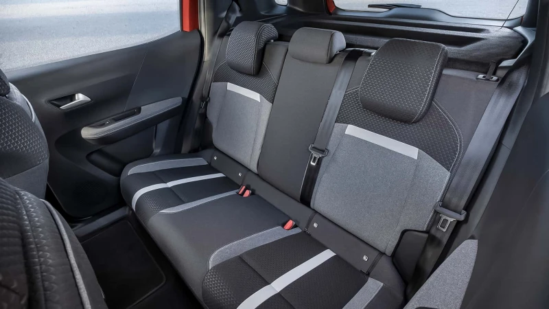 Opel Frontera 2025