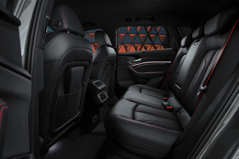 Audi Q8 2025
