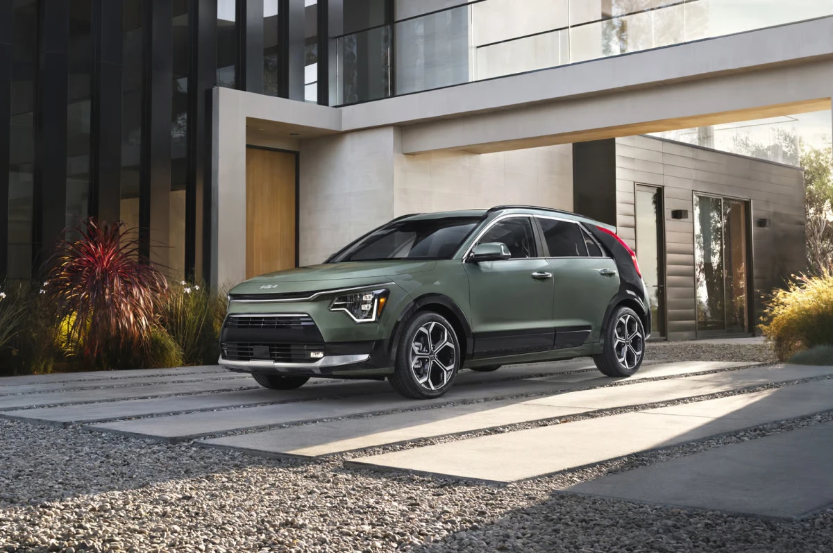 Kia Niro 2025: Технические характеристики и особенности компактного кроссовера