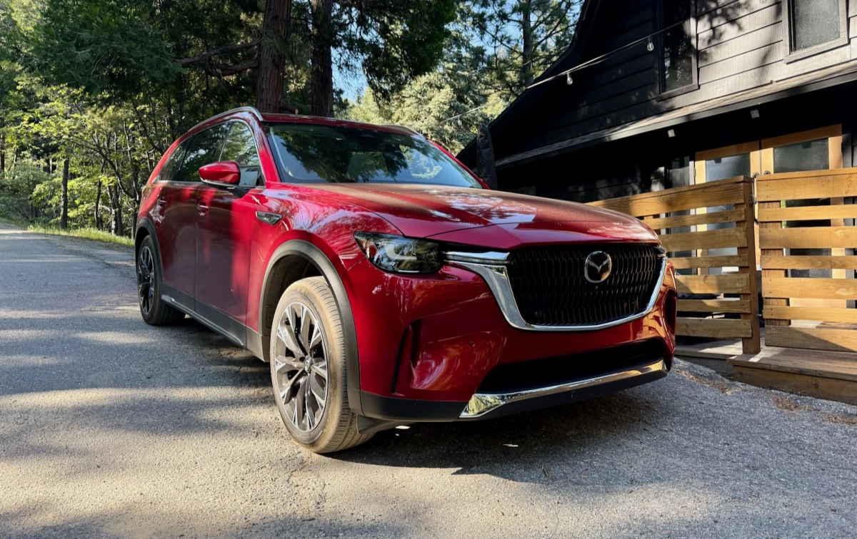 Mazda CX-90 2025: Технические характеристики и преимущества для украинских водителей
