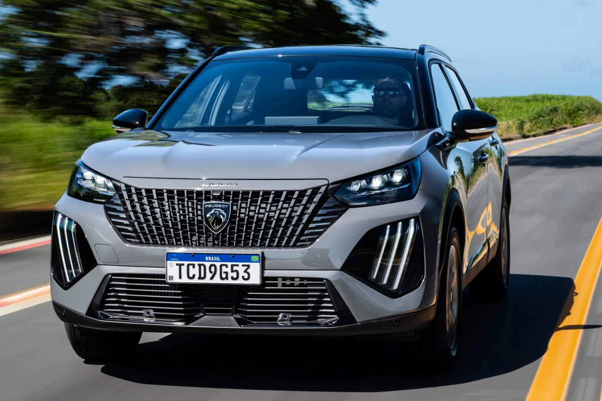 Технические характеристики Peugeot 2008 2025: Компактный кроссовер для украинских дорог