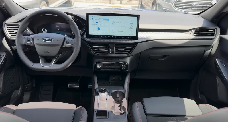Ford Kuga 2025