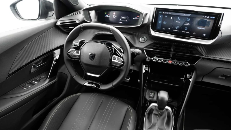 Peugeot 2008 2025: Интерьер, технологии и практичность для украинского рынка