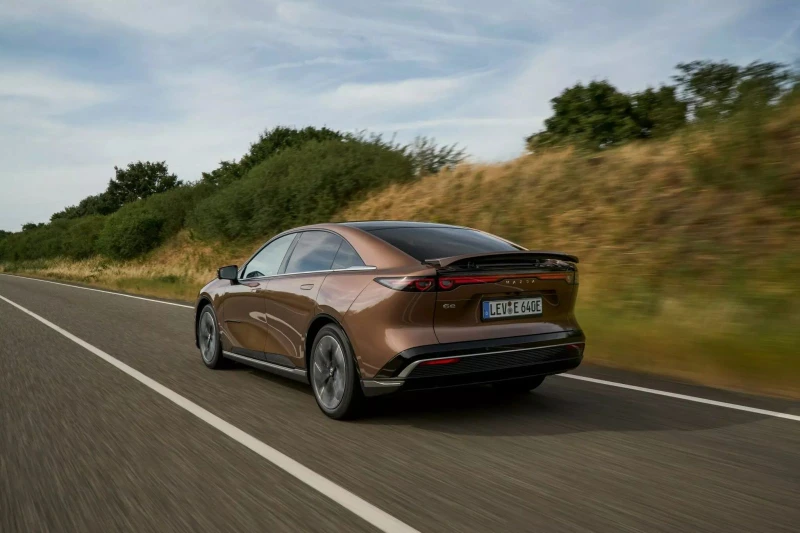 Mazda 6e