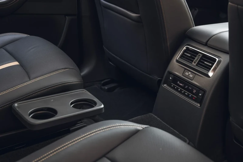 Mazda CX-90 2025