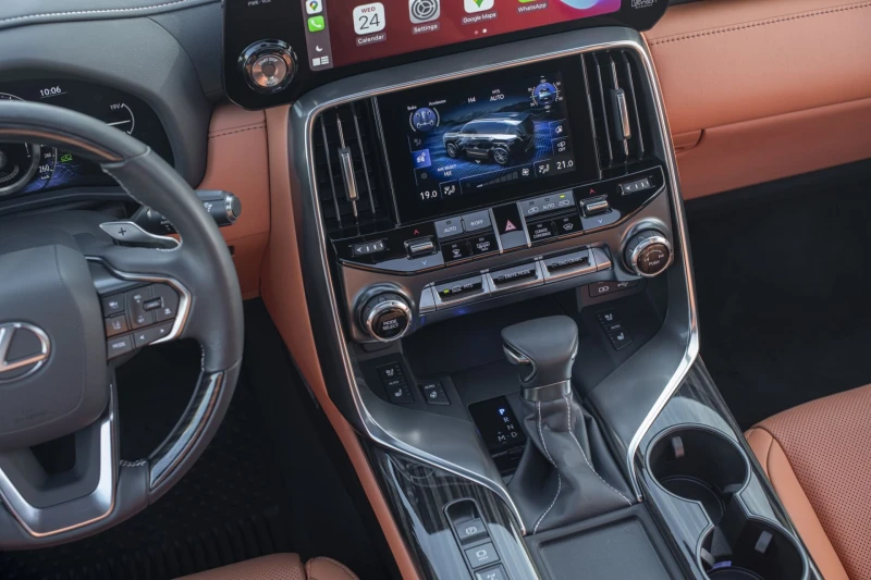Lexus LX 2025